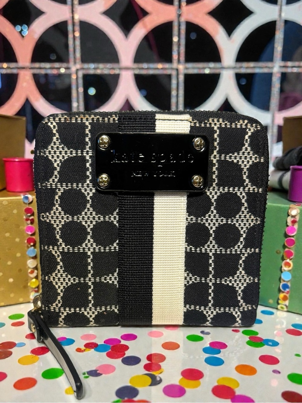 🖤🤍💚 Vintage Kate Spade ♠️ Neda Classic Noel Zip Around Wallet Black•White•Green